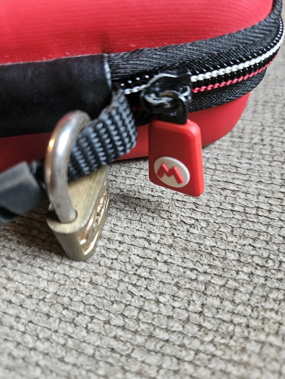 Mario Kart Red Hard Shell Carry Case For Nintendo Handheld Systems
